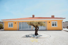 Yellow Sweet Home - Maria e Beatriz